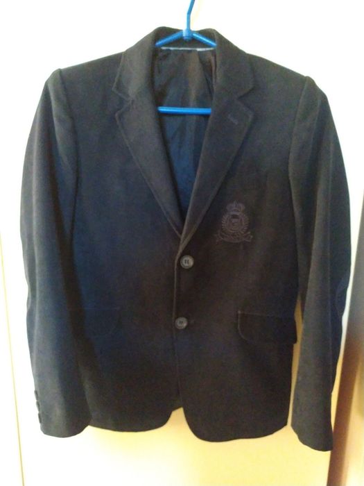 Продам 2 піджаки на ріст 146-152