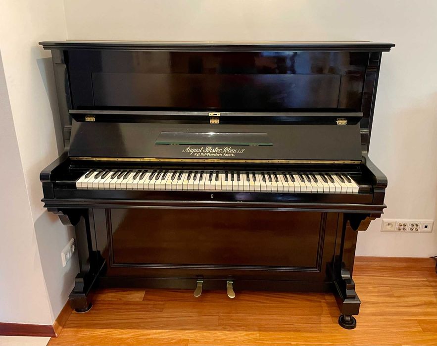 Pianino z duszą + ławeczka gratis :)