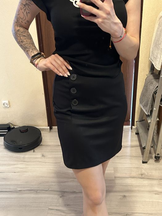 Spódniczka mini S czarna klasyczna spódnica