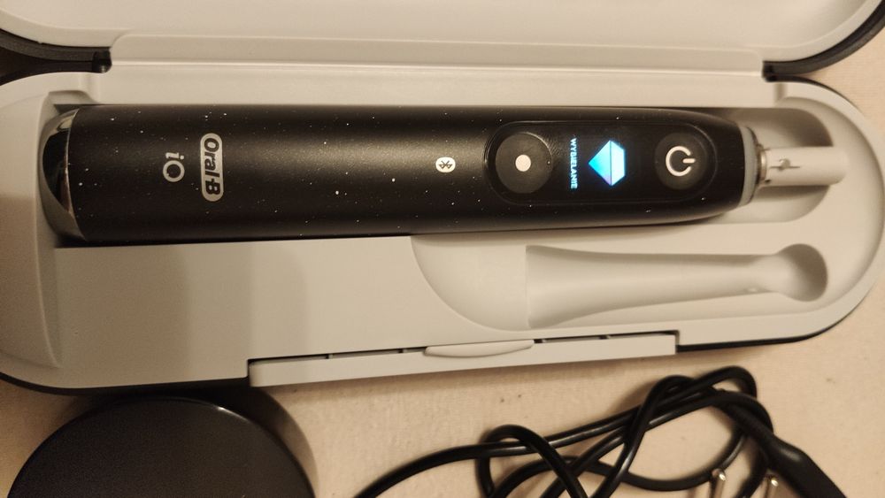 Szczoteczka Oral-B IO10