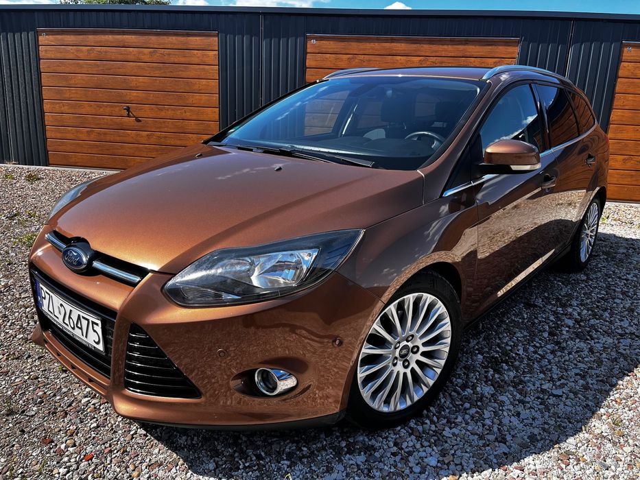 Ford Focus SW Titanium_Zarejstrowany_Servis_Full Opcja_Zadbany