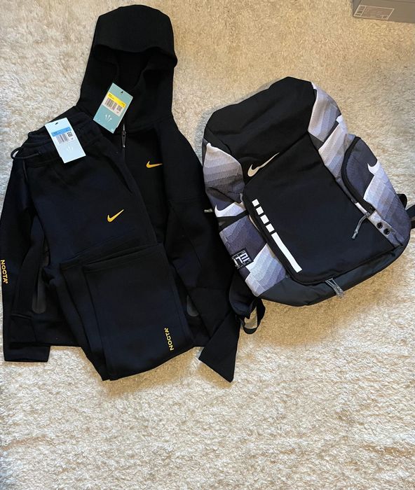 Conjunto nike nocta