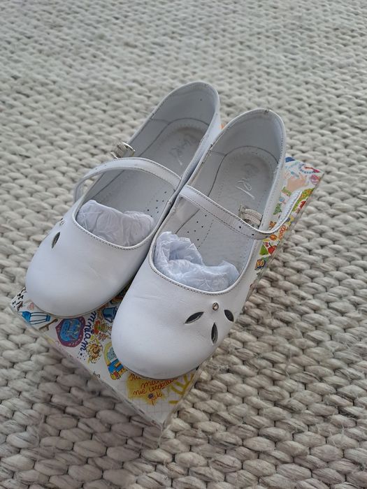 Buty komunijne Emel