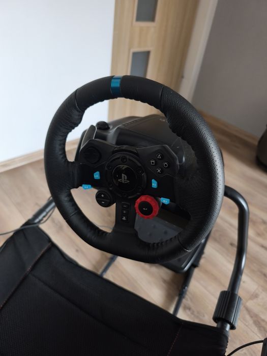 Kierownica Logitech G29 plus fotel Symulator jazdy