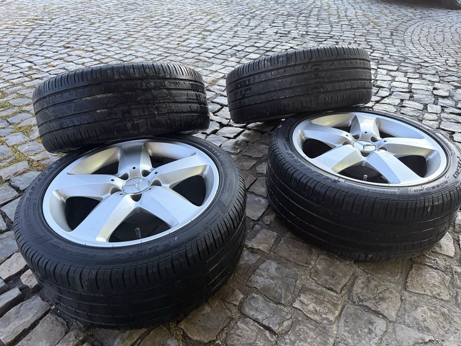Jantes Mercedes-Benz  17 Pneus Pirelli P-Zero