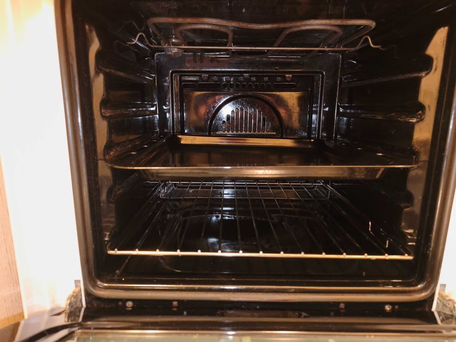 Електроплита Арістон