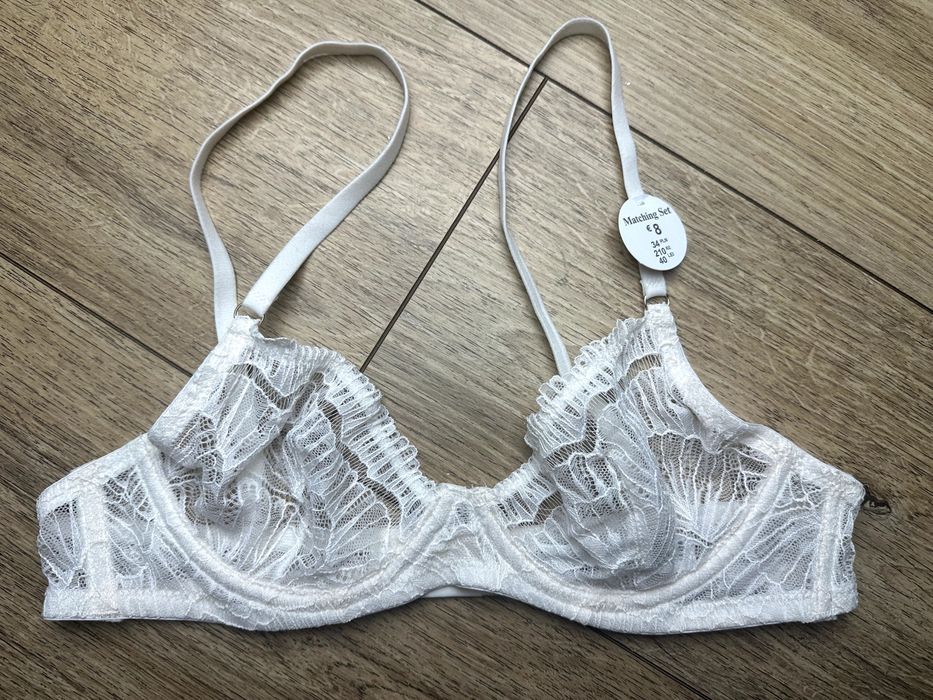 Primark kremowy koronkowy biustonosz 75 A