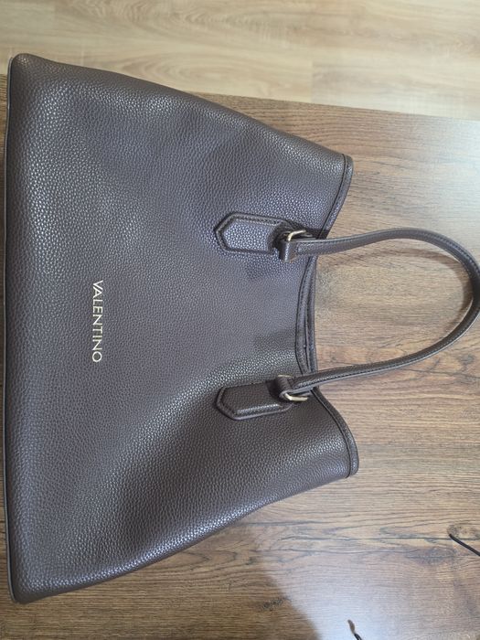 Brązowa torebka shopper Valentino