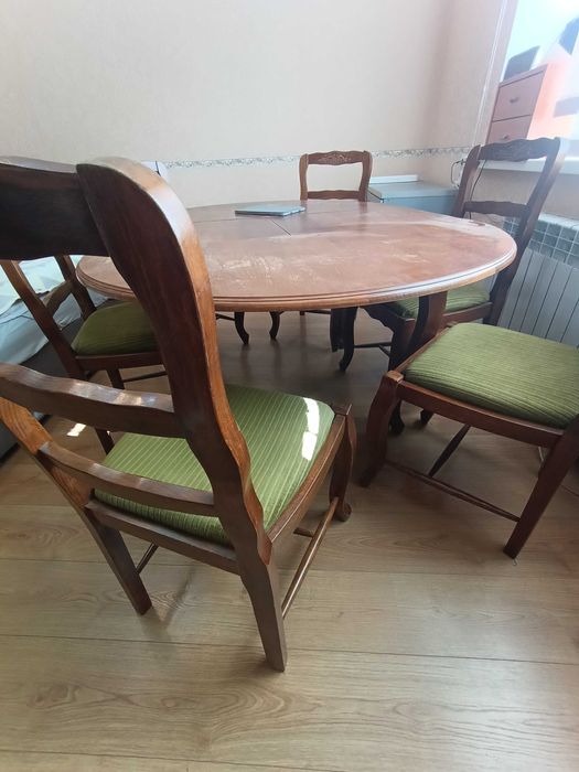 Стол Шесть стульев Румыния натуральное дерево