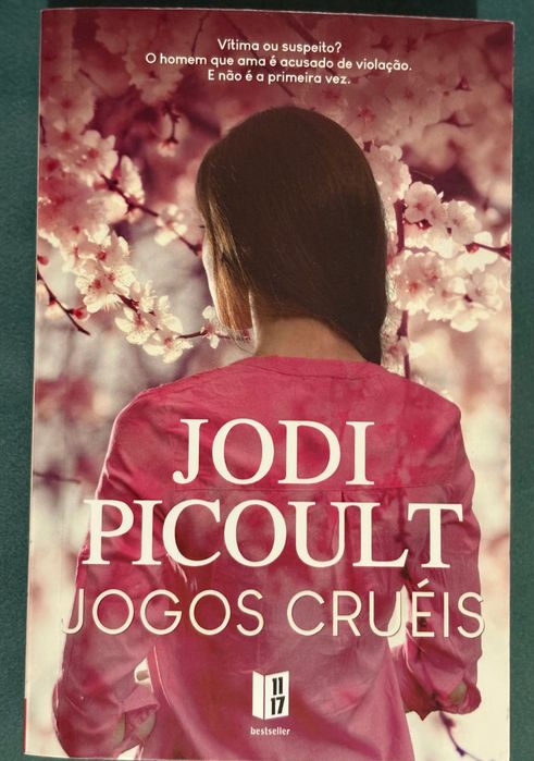 Vendo livro de bolso - Jogos cruéis