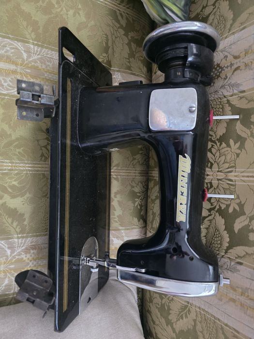 Minerva 122 maszyna do szycia