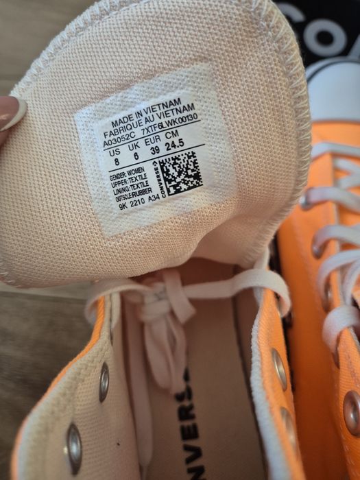 Converse pomarańczowe 39