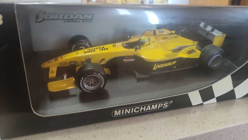 Miniaturas Die Cast 1:18 Minichamps e AutoArt