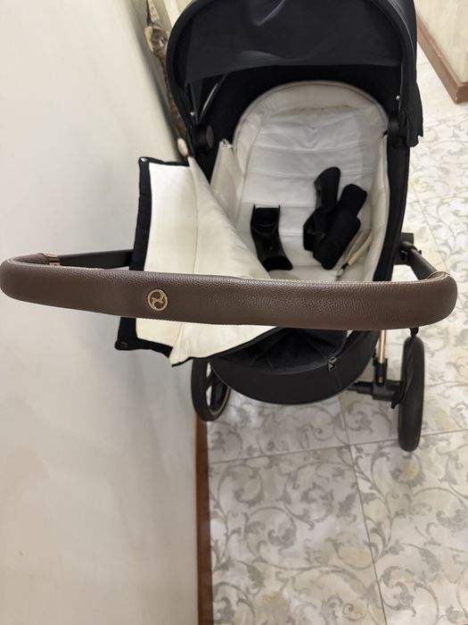Cybex priam  4.0 3в1