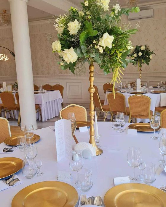 drzewka sztuczne kwiatowe ślub wynajem dekoracje