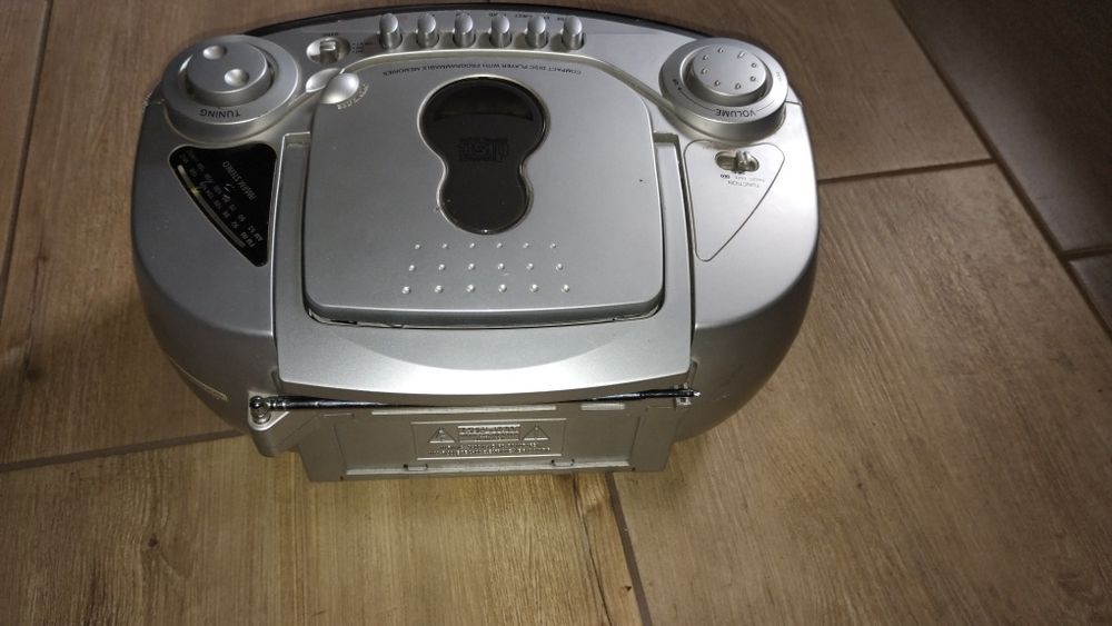 Radiomagnetofon Watson