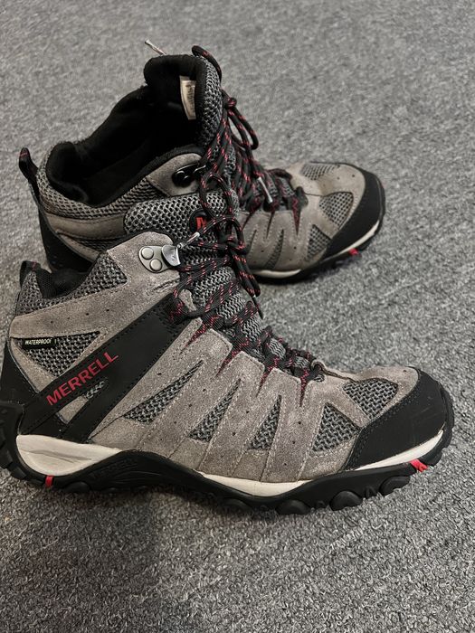 Демісезонне взуття