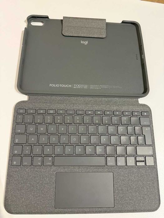Etui z Klawiatura Logitech FOLIO Touch 10,9" iPad AIR gen 4 i 5