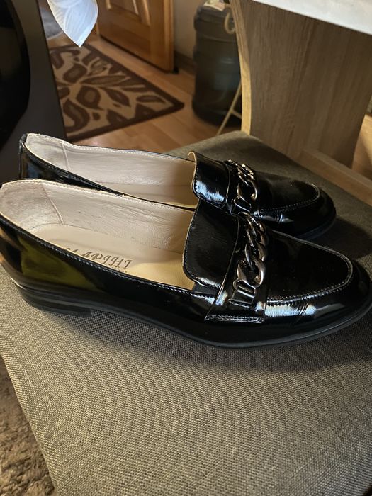 Шкіряні туфлі 37 р