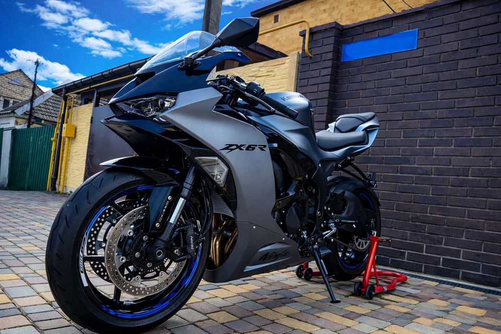 r i.様ご確認用 kawasaki ninja zx 2r - купить мотоцикл - Цена на OLX.ua