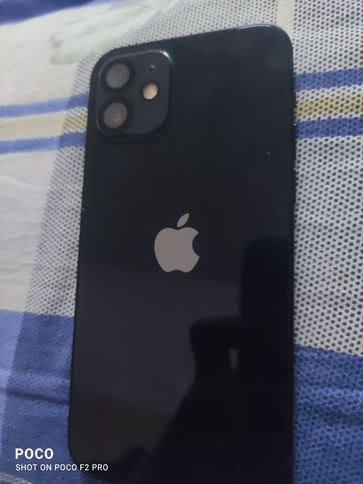 iPhone 12/128 в хорошем состоянии