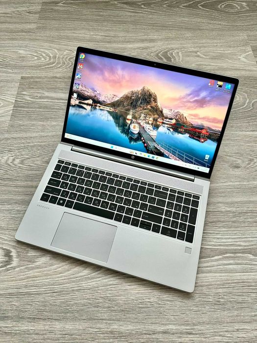 Ідеал HP ProBook 650 G8 15,6" FHD I7-1185G7 16GB 512GB Великий ноутбук для роботи та розваг