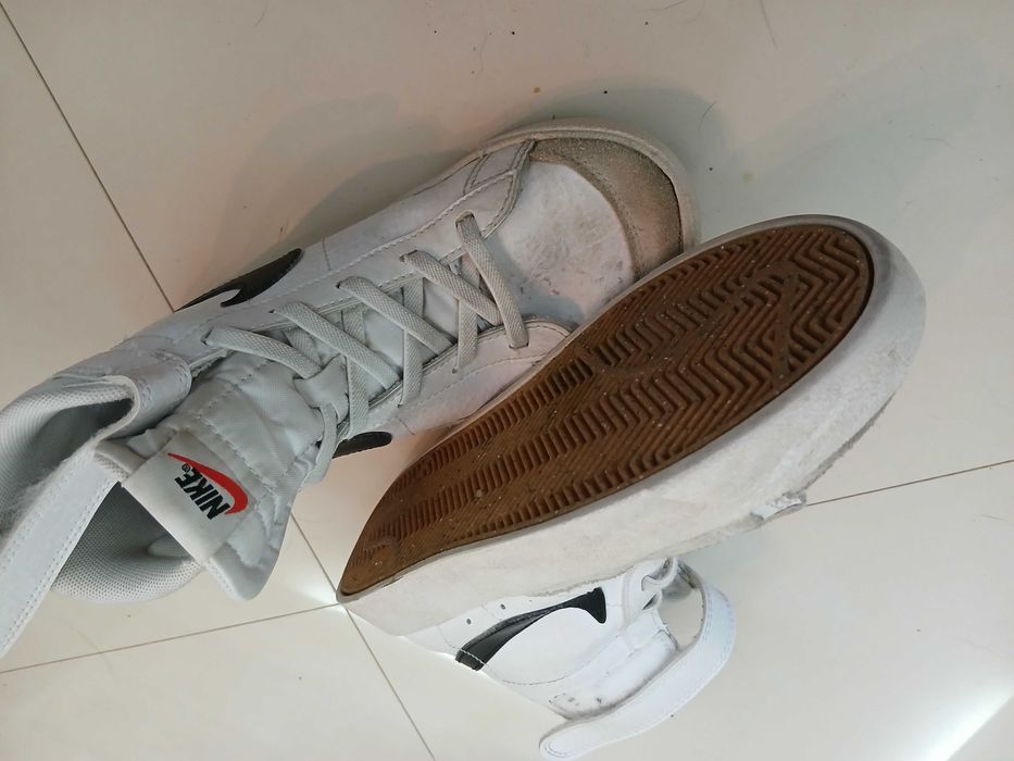 Tenis nike e adidas como novos