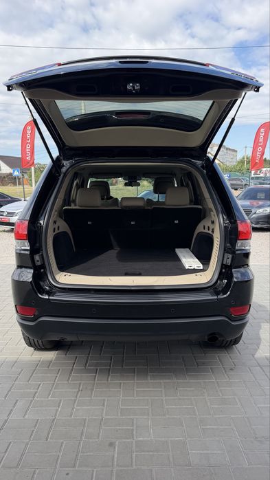 Jeep Grand Cherokee Джип Гранд Чірокі LAREDO 4*4 2019 р 3.6 V6 Газ/Бенз 8 АКПП (ZF)