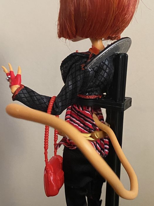 Lalka Monster High Toralei Stripe basic