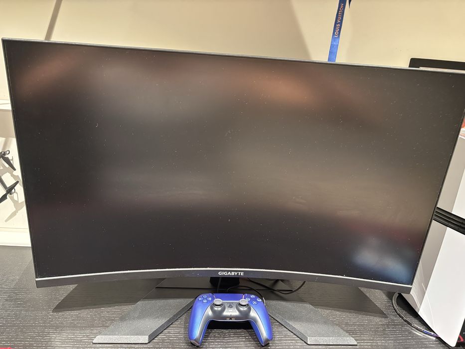 Monitor gigabyte g32qca 4k 165hz