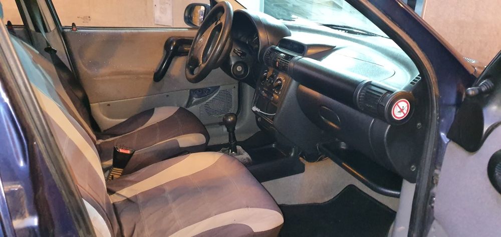 Opel Corsa 1.2 Ano 2000
