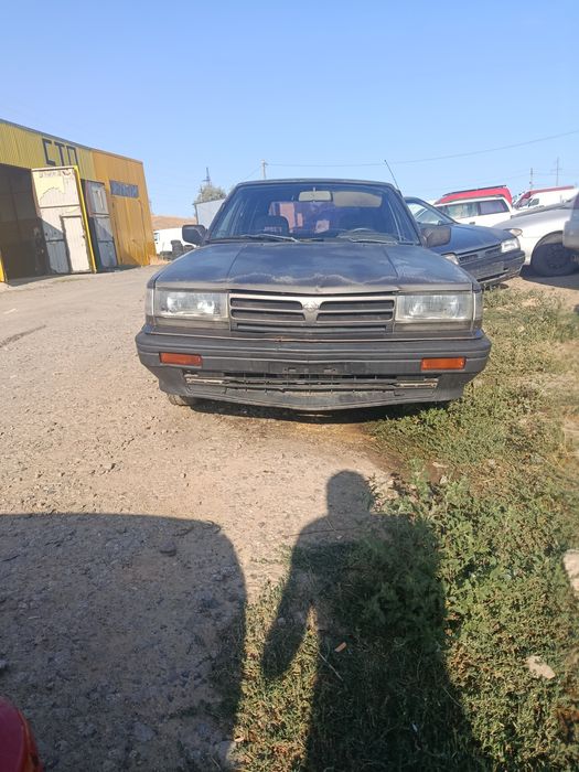 Продам фары NISSAN Bluebird U11