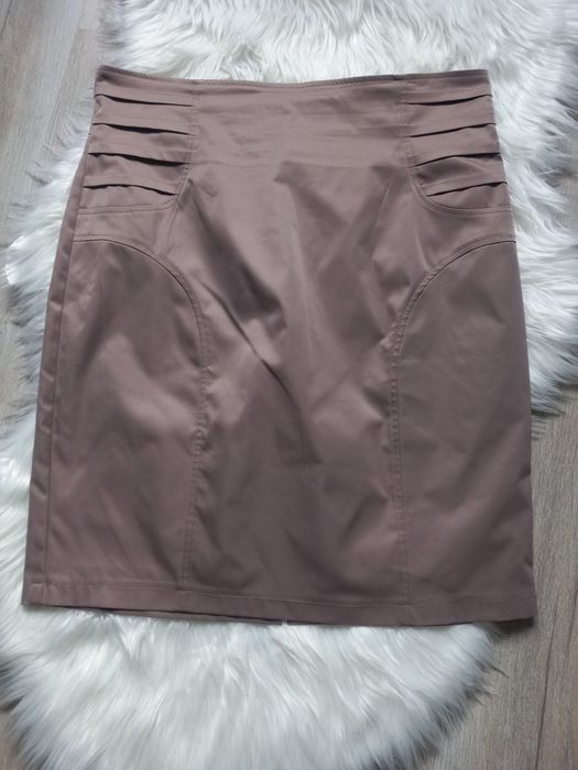 Spódniczka spodnica roz 46 XXXL prosta do kolan krótka