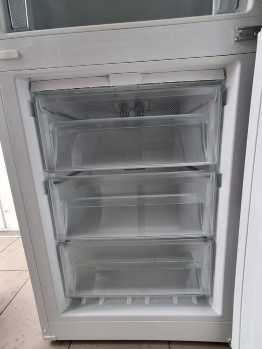 Холодильник Miele modelKFN28133 D