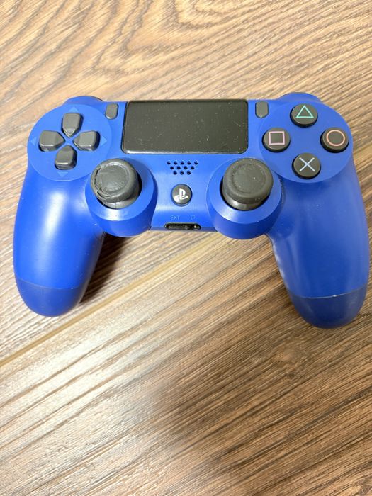 Playstation slim 1TB з джойстиками