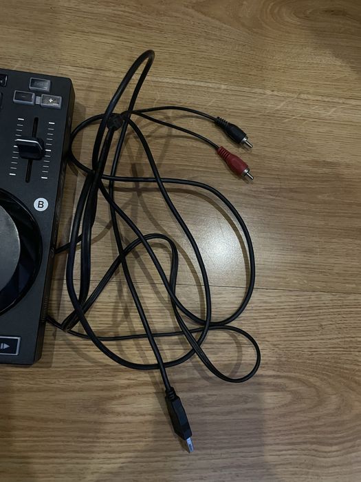 Hercules DJ Controller64283976271874123