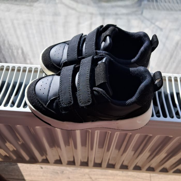 Кросівки дитячі 25,5,  next