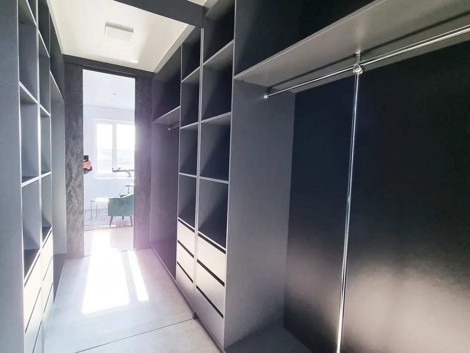 Будинок 206 м2 панорама 180° з ремонтом с. Лісники Обухівский район