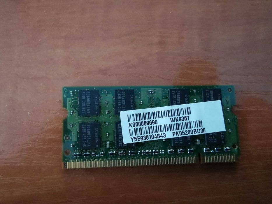 2 x DDR2 2 GB 2Rx8 PC2 - 6400S - 666 - 12 - E3 do LAPTOPA