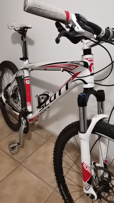 Bicicleta scott Scale 50 (como nova)