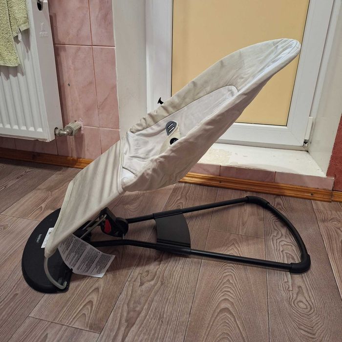 Шезлонг-гойдалка BabyBjorn( оригінал)