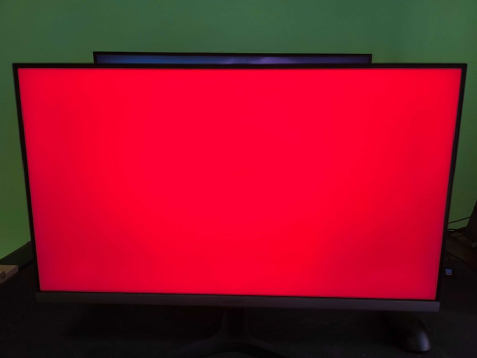 Samsung LU28R550 28″ — монітор 4K UHD IPS у хорошому стані