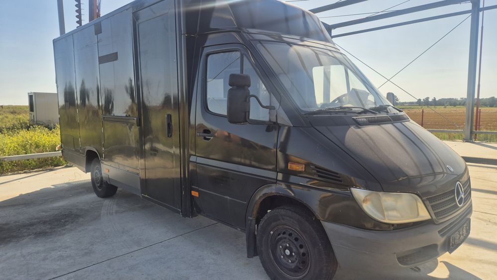 Sprinter 308cdi , foodtruck laweta kamper automat