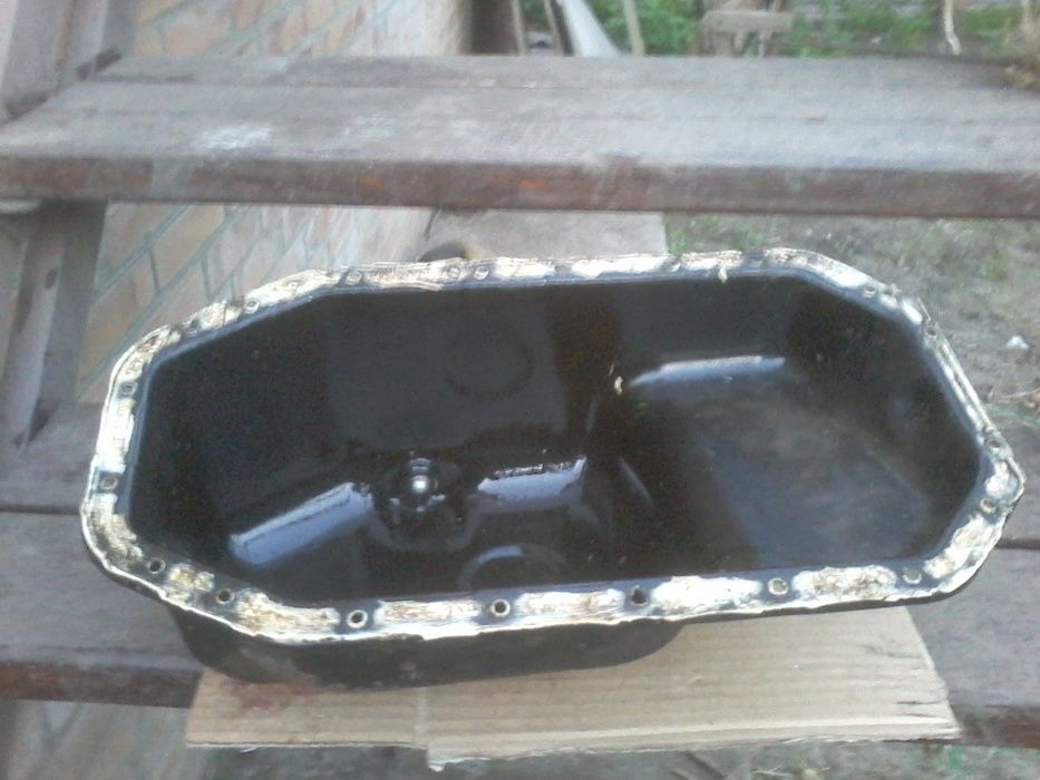 Поддон двигателя VAG 036103601AC Volkswagen