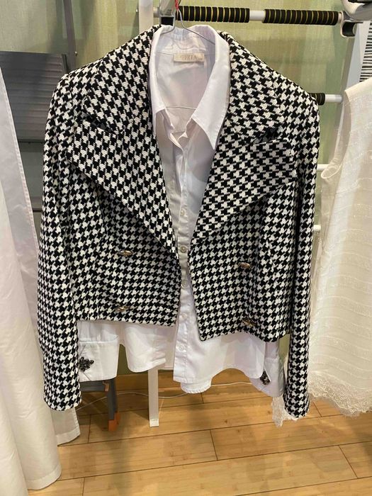 Піджак Gizia жіночий. Розмір 36