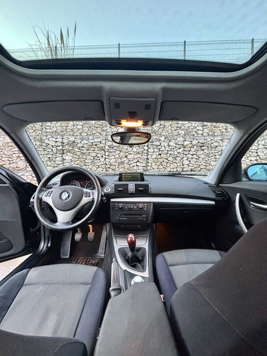 BMW Serie 116i c/ teto panoramico