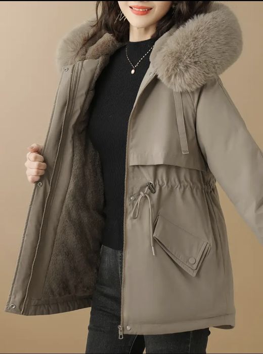 Нова куртка парка