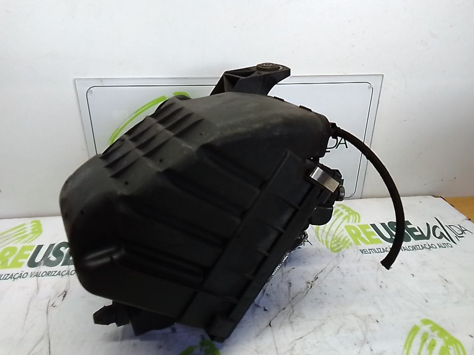 Caixa filtro ar VOLKSWAGEN Passat (3B2)
