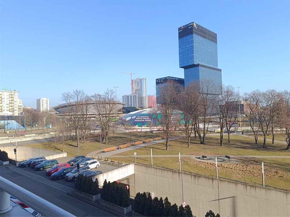 Wymajmę przestronne Mieszkanie w SuperJednostce