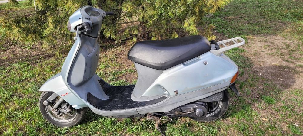 Скутер Honda Lead AF20